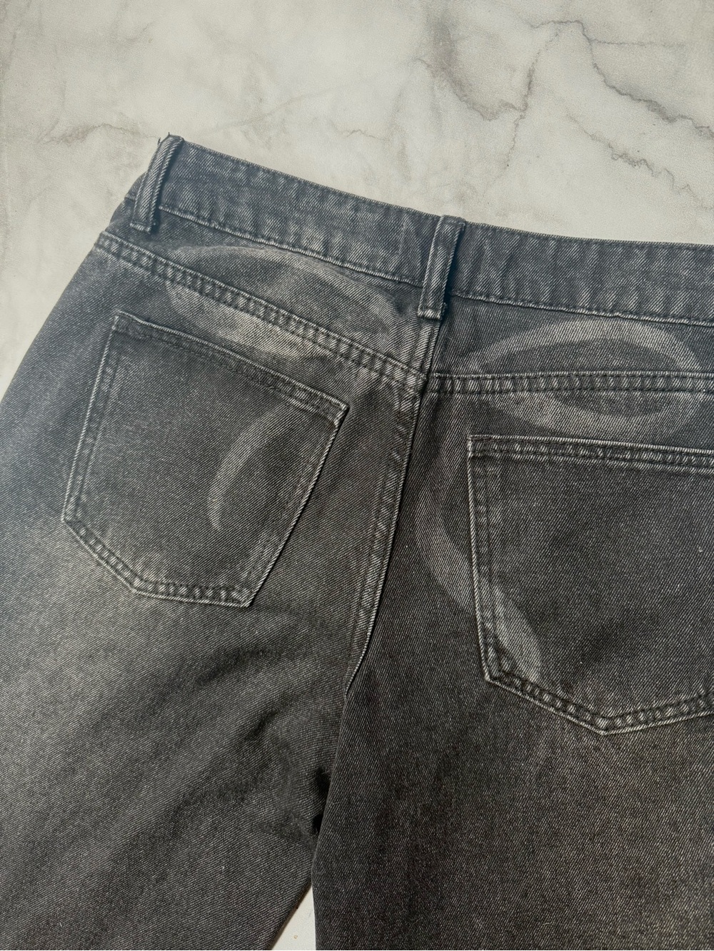 EDIKTED Vyxen Vintage Washed Wide Leg Jeans S